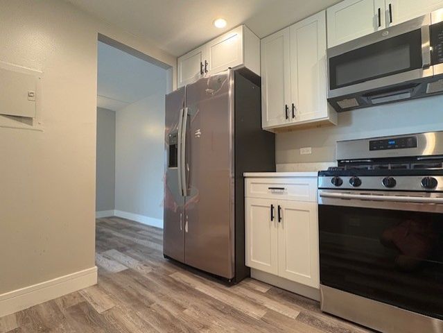 1463 Mercury Drive 408, Schaumburg, IL 60193