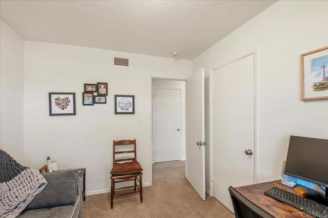 118 N Ashford Place, Fullerton, CA 92831