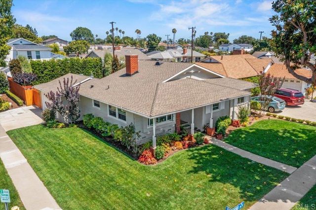 118 N Ashford Place, Fullerton, CA 92831