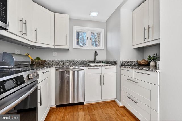 3516 LOCH HAVEN DR, Edgewater, MD 21037