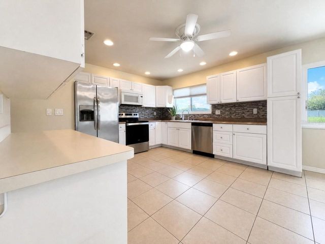 2755 GREENDALE ROAD, North Port, FL 34287