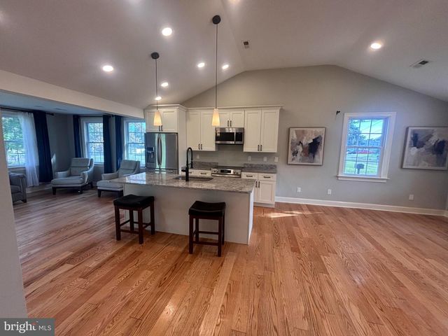 31 KIRK RD, Elkton, MD 21921