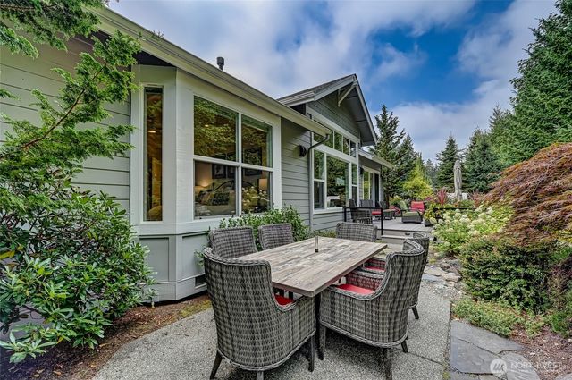 24132 NE 131st Terrace, Redmond, WA 98053