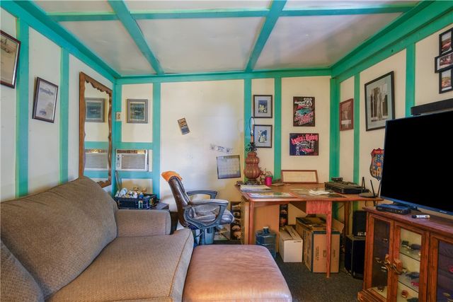 5202 W Brook Drive, Golden Valley, AZ 86413