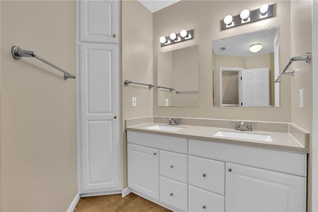 60 Hickory Hill Drive, Oxford, GA 30054