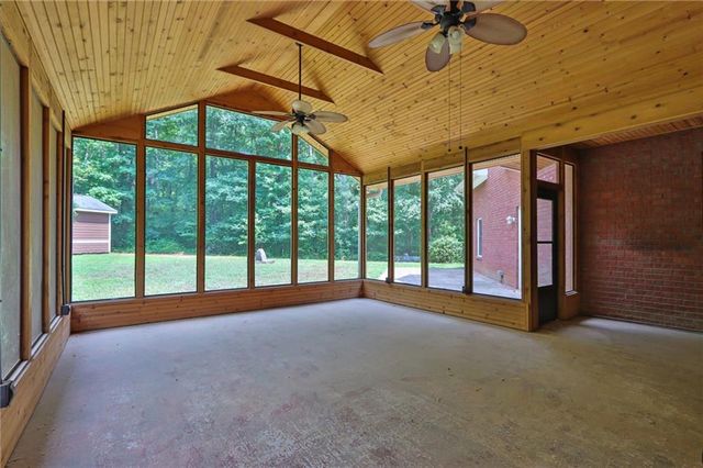 60 Hickory Hill Drive, Oxford, GA 30054