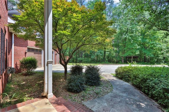 60 Hickory Hill Drive, Oxford, GA 30054