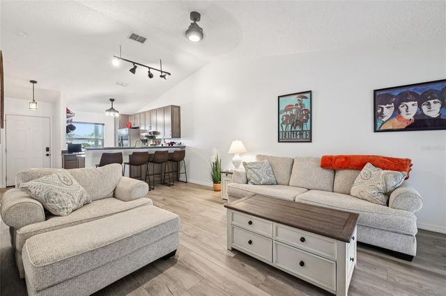 10820 43RD STREET N 902, Clearwater, FL 33762