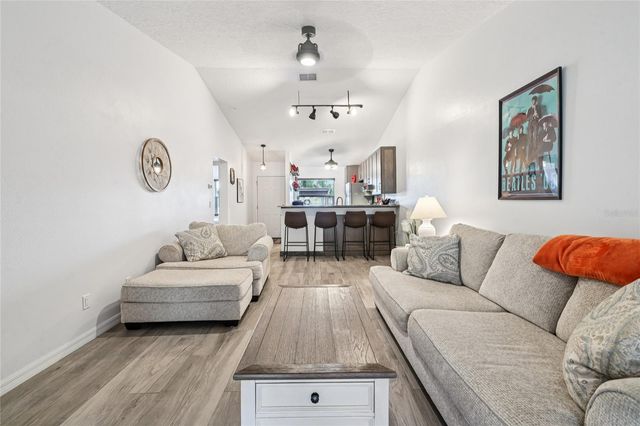 10820 43RD STREET N 902, Clearwater, FL 33762