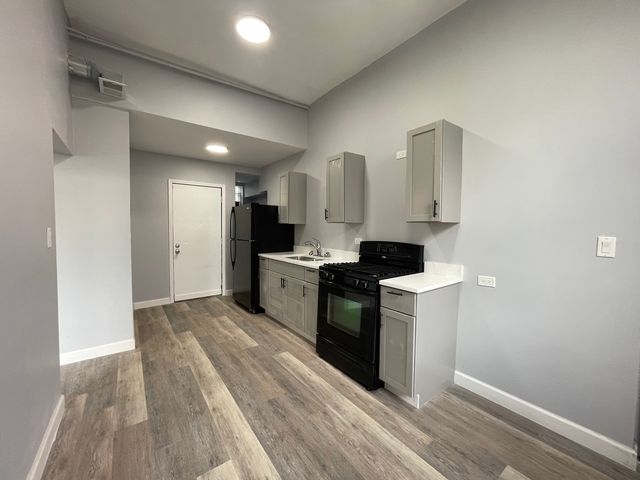 4910 W ARMITAGE Avenue 1R, Chicago, IL 60639