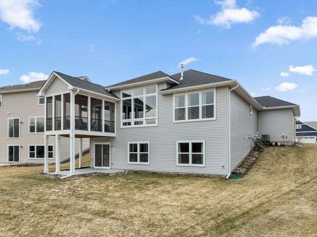 13301 Fondant Trail N, Hugo, MN 55038