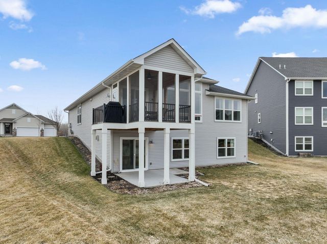 13301 Fondant Trail N, Hugo, MN 55038