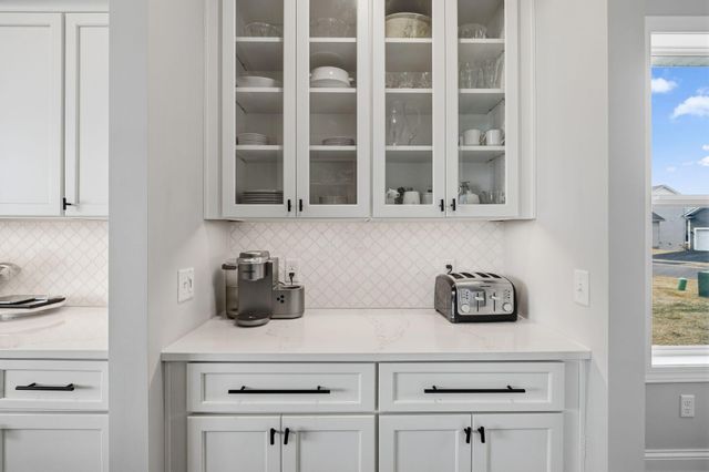 13301 Fondant Trail N, Hugo, MN 55038