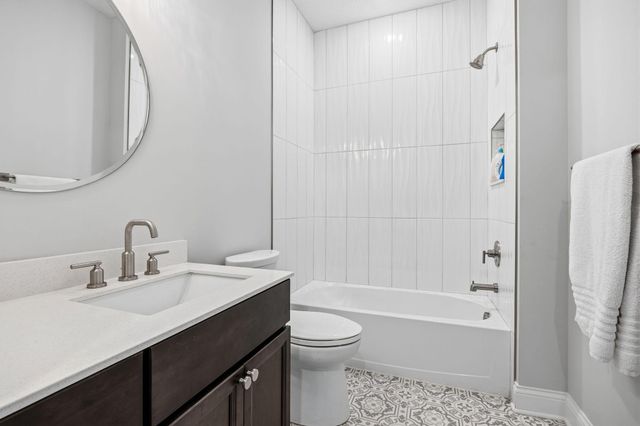 13301 Fondant Trail N, Hugo, MN 55038