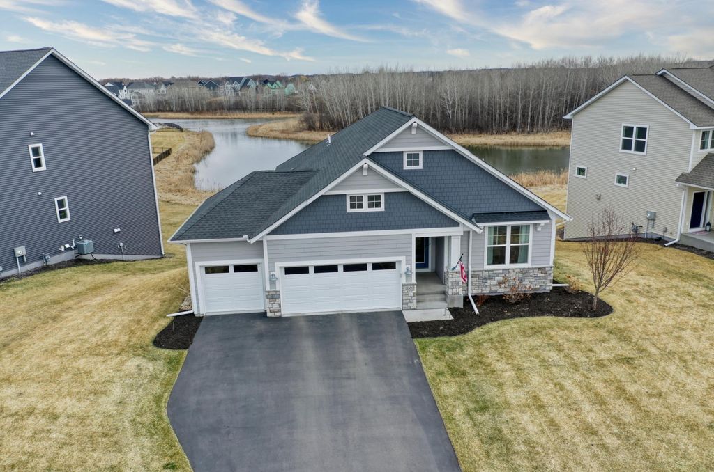 13301 Fondant Trail N, Hugo, MN 55038