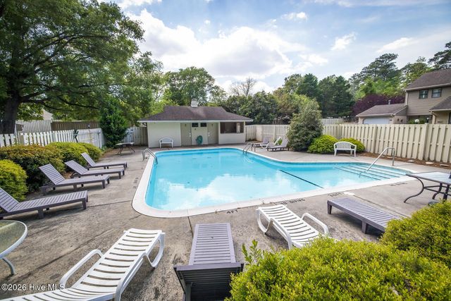 948 Birch Creek Drive, Wilmington, NC 28403