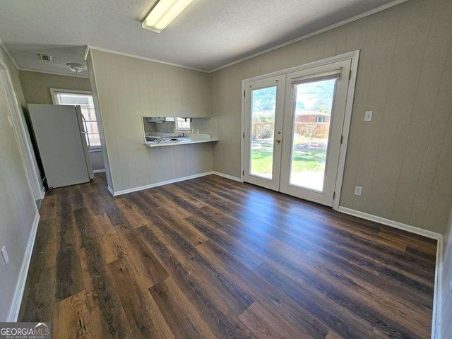 4111 Oak Drive, Valdosta, GA 31605