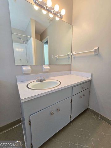 4111 Oak Drive, Valdosta, GA 31605