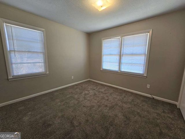 4111 Oak Drive, Valdosta, GA 31605