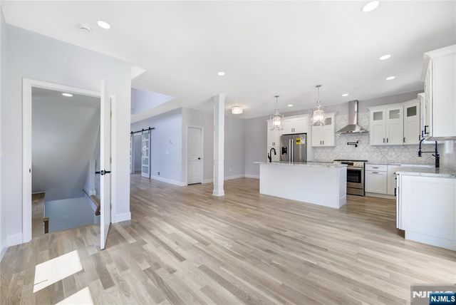 9-03 5th Street, Fair Lawn, NJ 07410