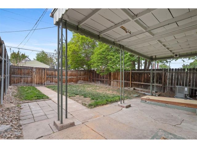3737 Lipan St, Denver, CO 80211
