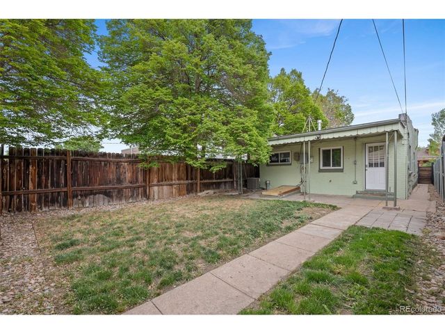 3737 Lipan St, Denver, CO 80211