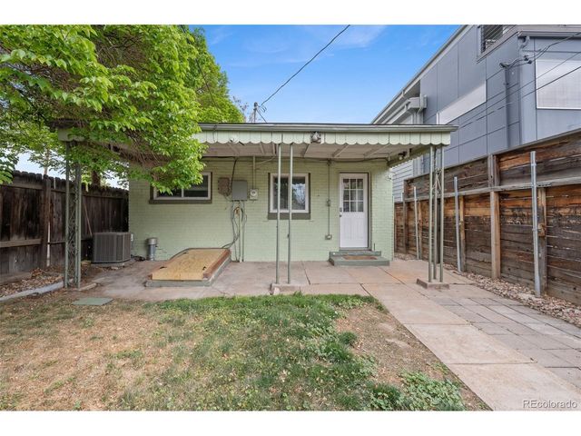 3737 Lipan St, Denver, CO 80211