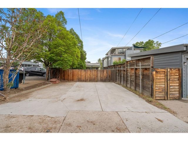 3737 Lipan St, Denver, CO 80211