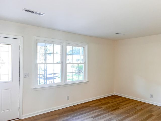 2156 Wood Avenue, Charleston, SC 29414