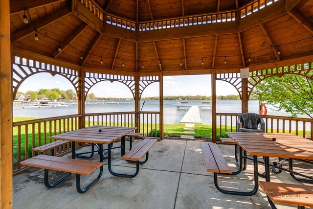 1845 Watercolor Place, Grayslake, IL 60030