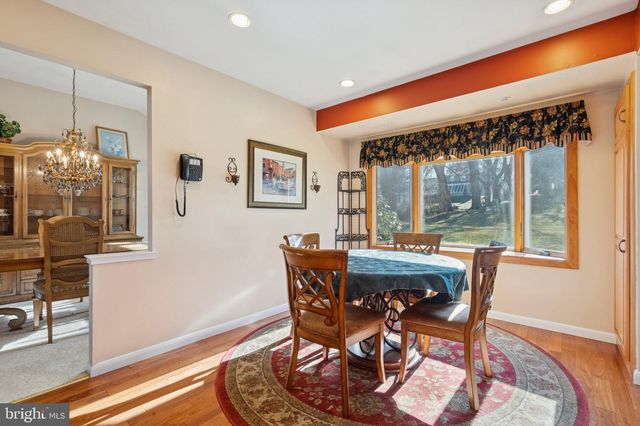 72 E HERON RD, Southampton, PA 18966