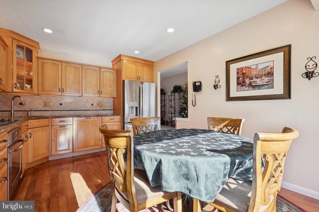 72 E HERON RD, Southampton, PA 18966