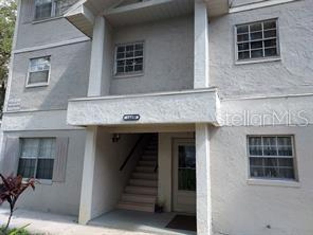 14430 REUTER STRASSE CIRCLE 906, Tampa, FL 33613