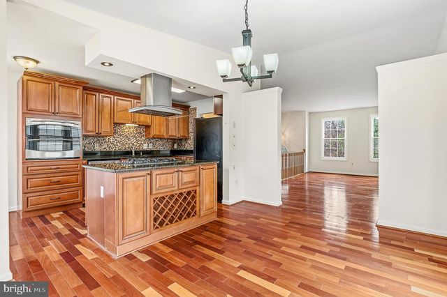 8903 EMORY GROVE RD, Gaithersburg, MD 20877