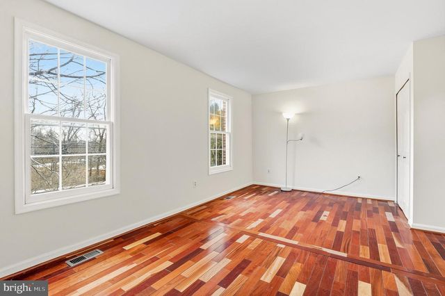 8903 EMORY GROVE RD, Gaithersburg, MD 20877