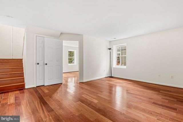 8903 EMORY GROVE RD, Gaithersburg, MD 20877