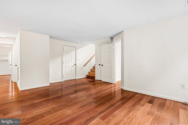 8903 EMORY GROVE RD, Gaithersburg, MD 20877