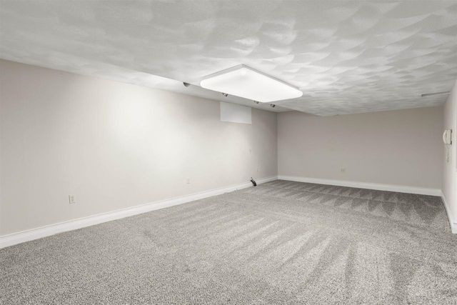 2421 W TWIN WILLOWS DRIVE, Appleton, WI 54914