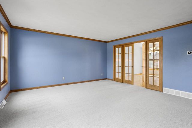 2421 W TWIN WILLOWS DRIVE, Appleton, WI 54914