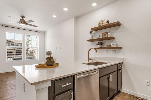 746 N Bersshine Court, Watkins, CO 80137