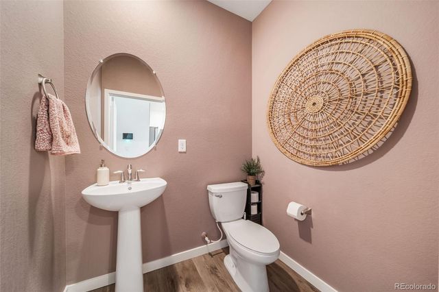 746 N Bersshine Court, Watkins, CO 80137