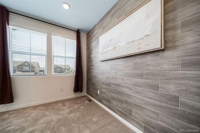 746 N Bersshine Court, Watkins, CO 80137