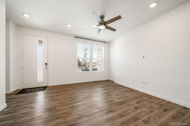 746 N Bersshine Court, Watkins, CO 80137