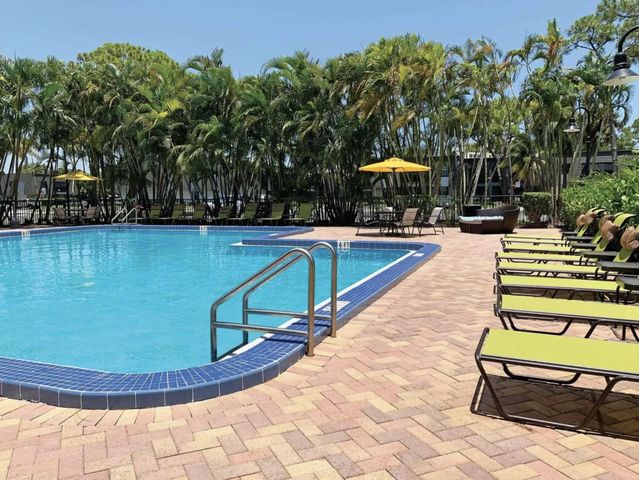 4120 Union Square Boulevard A2, Palm Beach Gardens, FL 33410