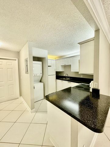 4120 Union Square Boulevard A2, Palm Beach Gardens, FL 33410