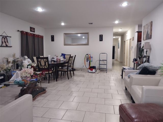 4819 SW 21st St, West Park, FL 33023