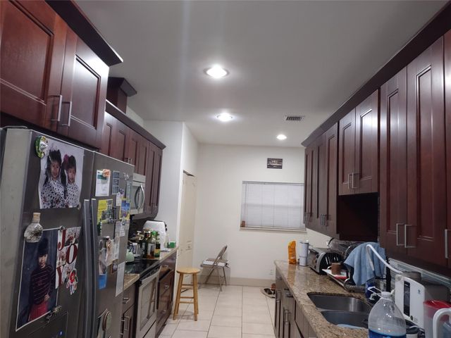 4819 SW 21st St, West Park, FL 33023