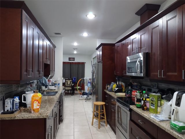 4819 SW 21st St, West Park, FL 33023