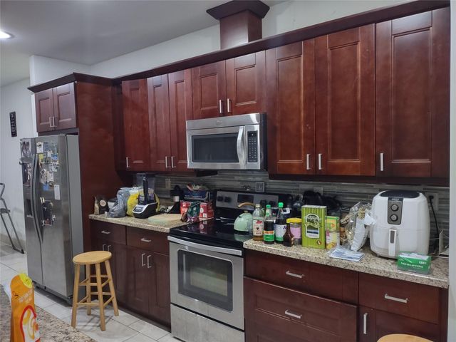 4819 SW 21st St, West Park, FL 33023