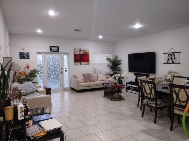 4819 SW 21st St, West Park, FL 33023